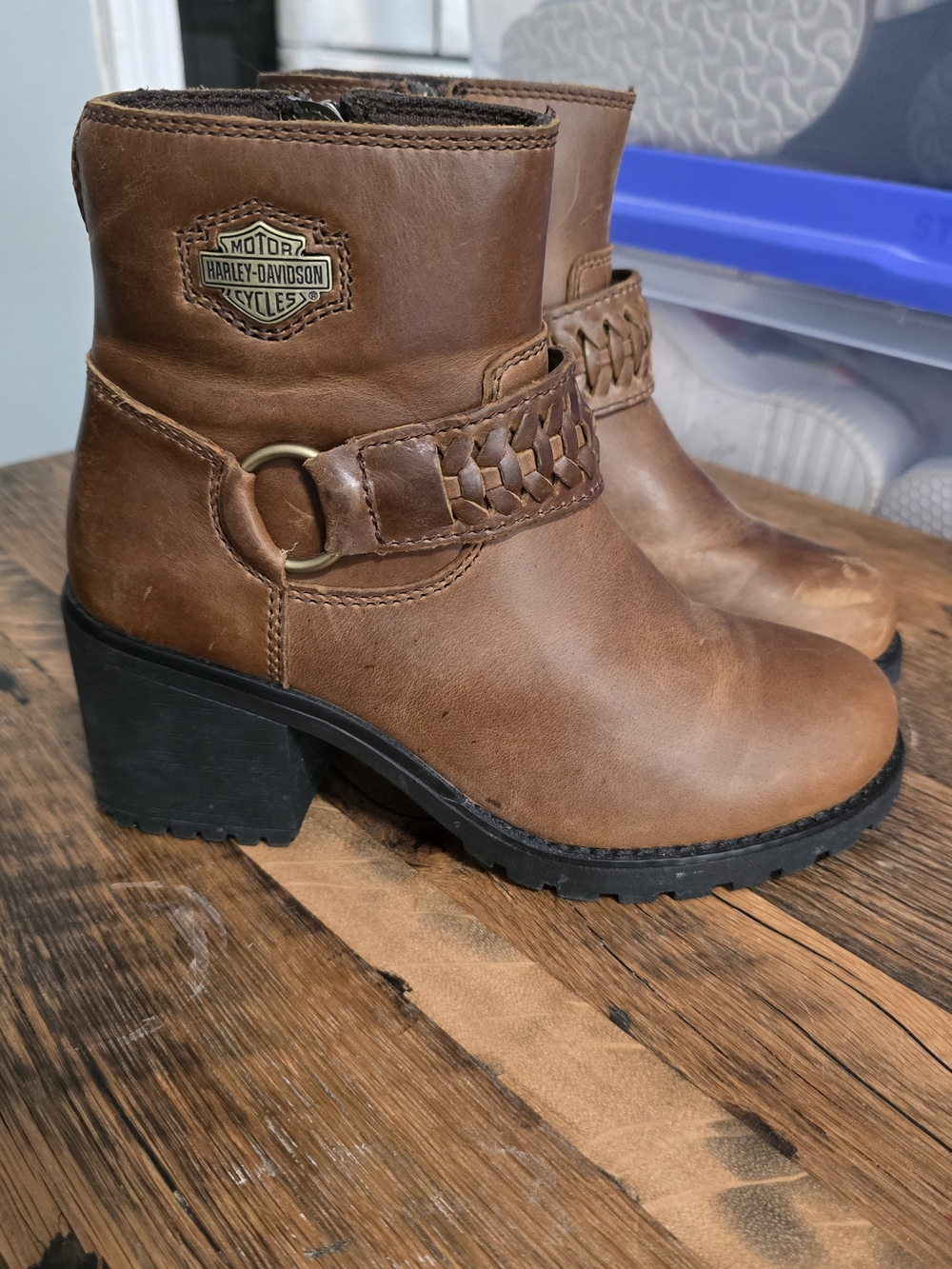 Harley-Davidson Brown Leather Woven Strap Block Heel Ankle Boots - Picture 2 of 6